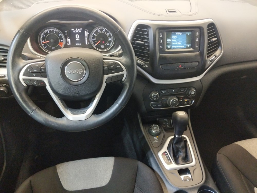 2014 Jeep Cherokee - Driver Dash