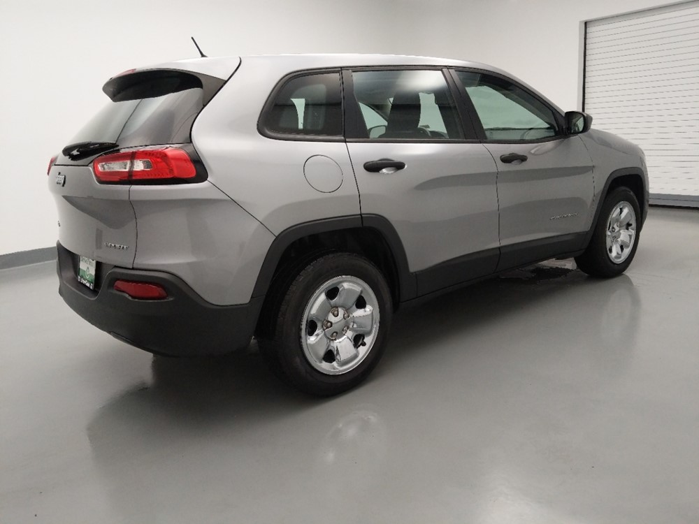 2014 Jeep Cherokee - Passenger Rear Side
