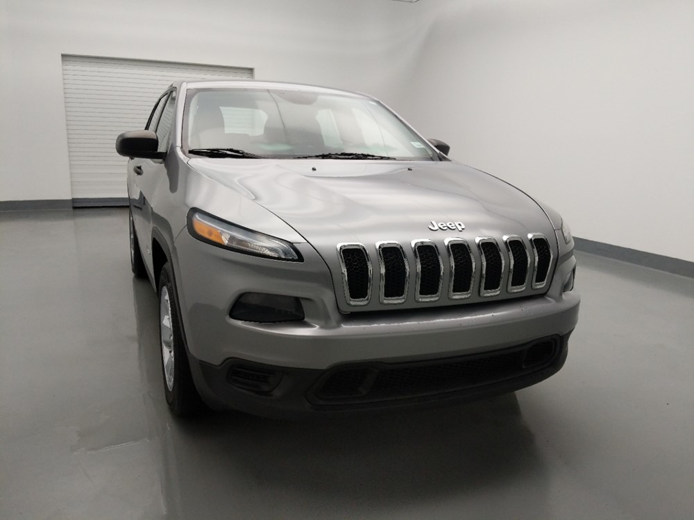 2014 Jeep Cherokee - Passenger Front Hood
