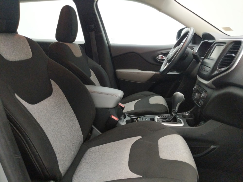 2014 Jeep Cherokee - Passenger Front Seat