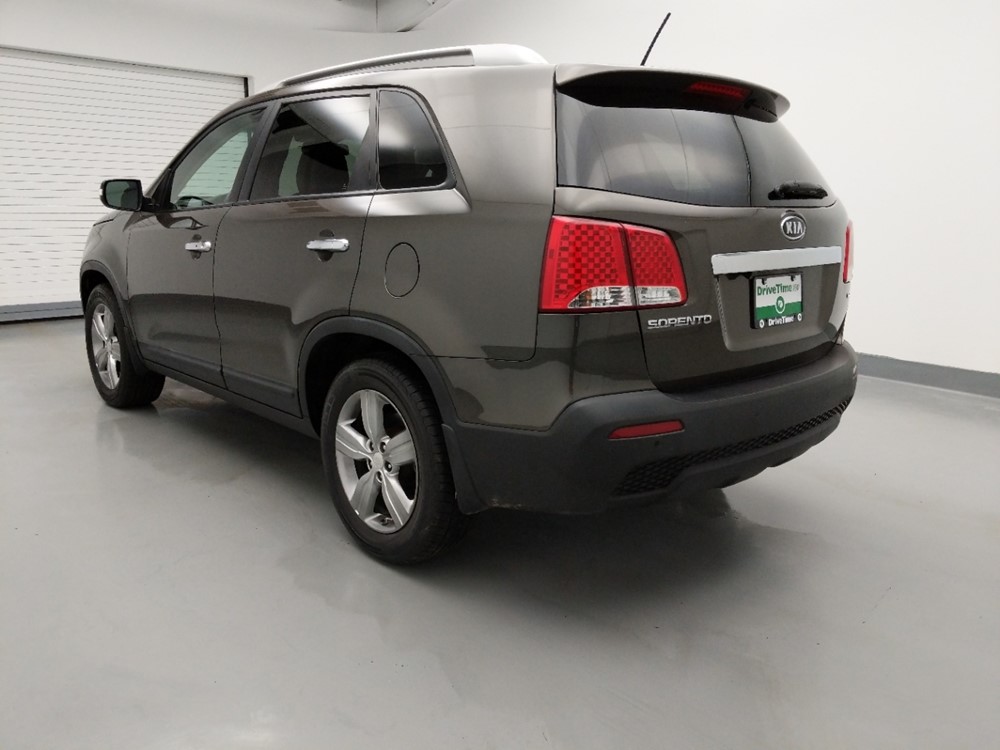 2013 Kia Sorento - Driver Rear Bumper