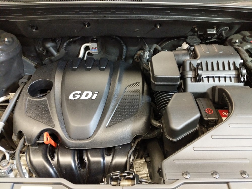 2013 Kia Sorento - Engine