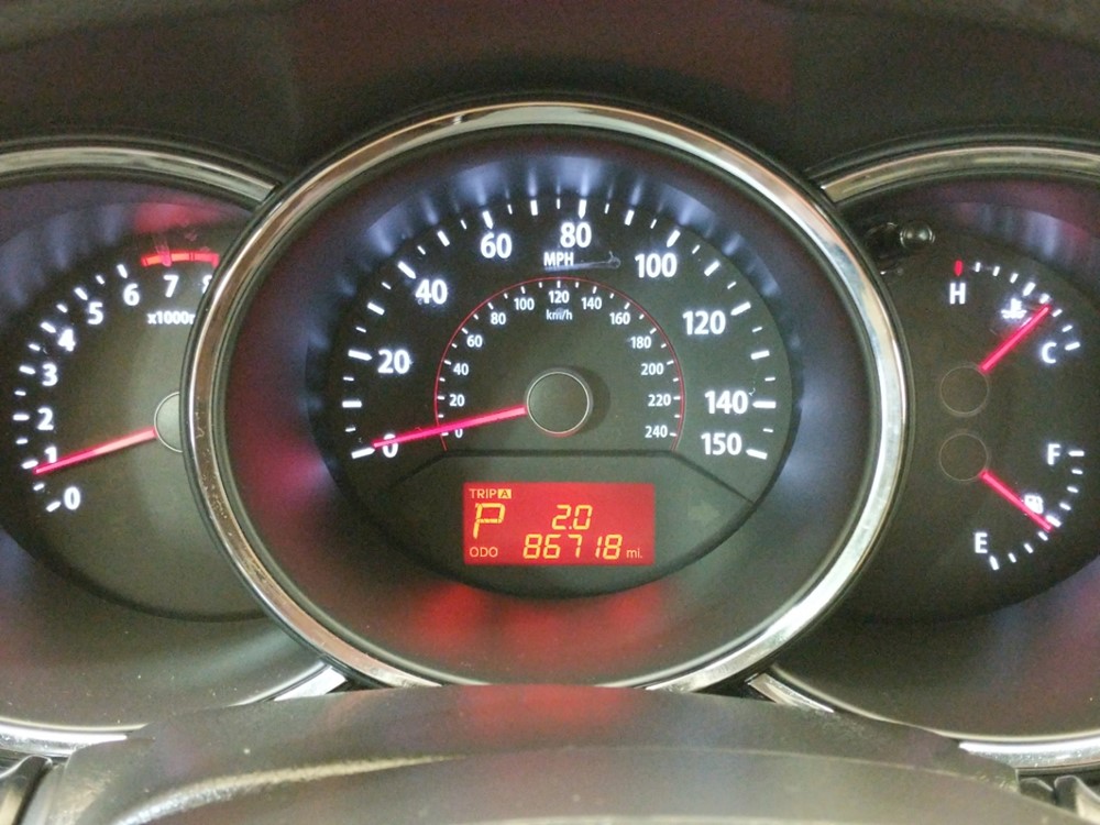 2013 Kia Sorento - Odometer Close Up