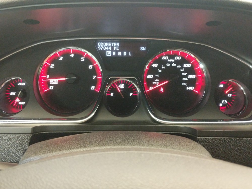 2015 GMC Acadia - Odometer Close Up