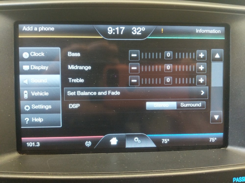 2011 Ford Edge - Stereo Package