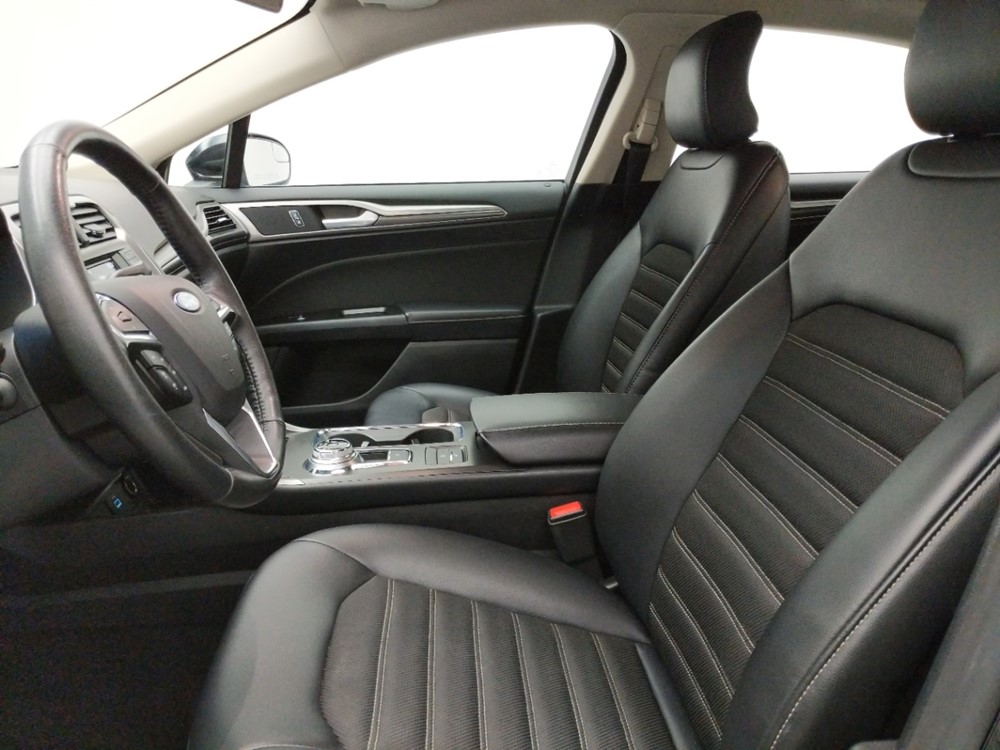 2017 Ford Fusion - Driver Front Seat