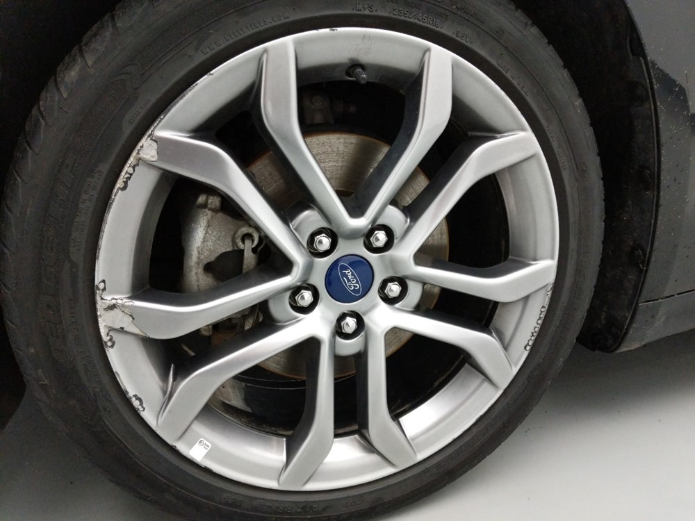 2017 Ford Fusion - Wheel