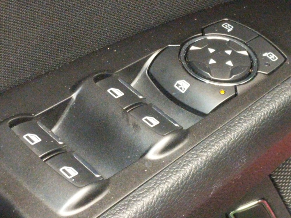 2017 Ford Fusion - Driver Power Windows/Lock Control