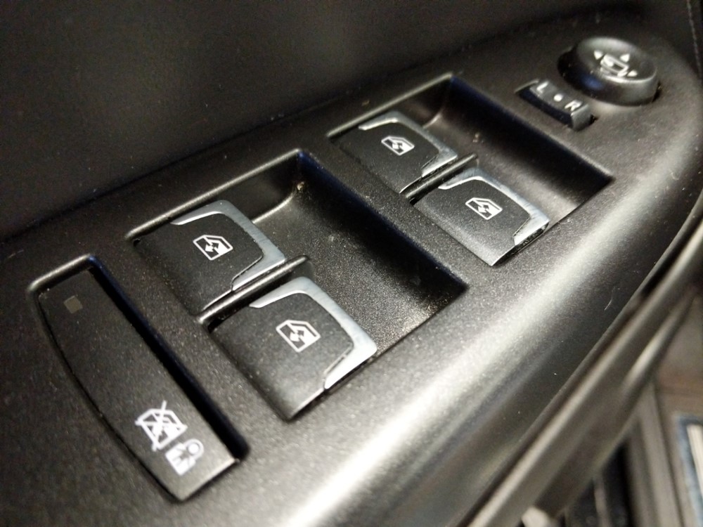 2016 Cadillac SRX - Driver Power Windows/Lock Control