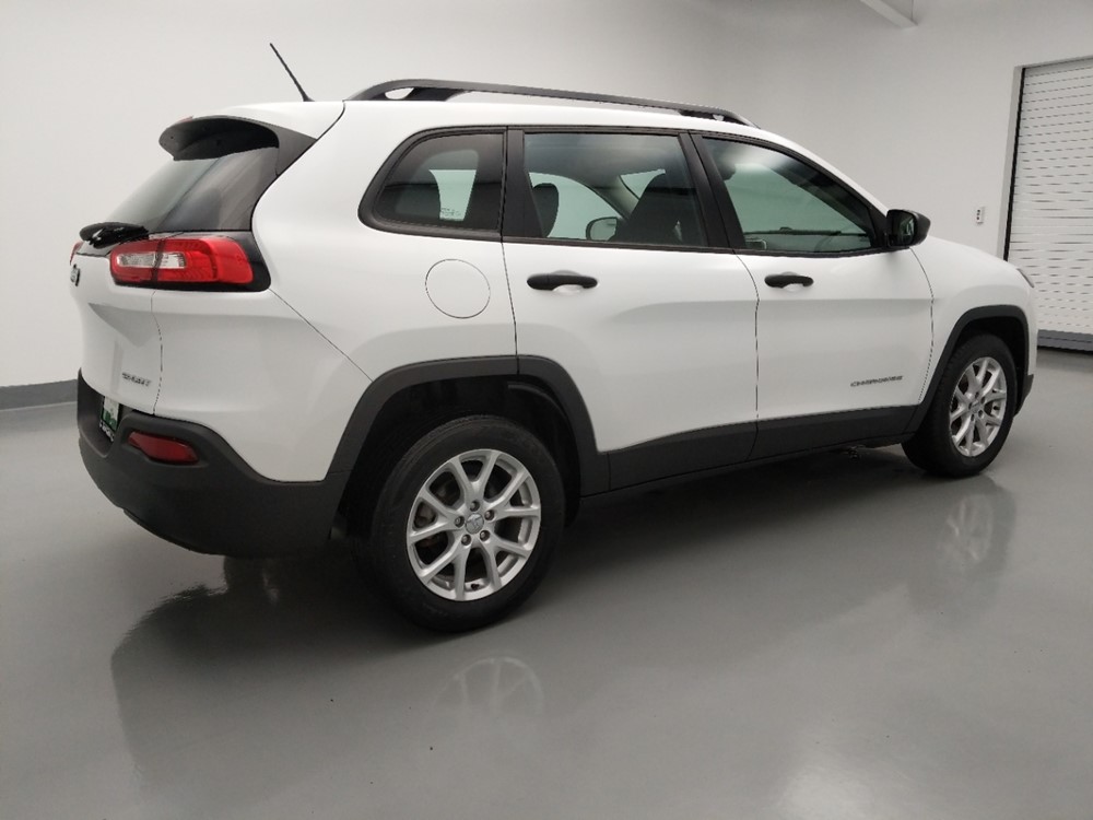 2015 Jeep Cherokee - Passenger Rear Side