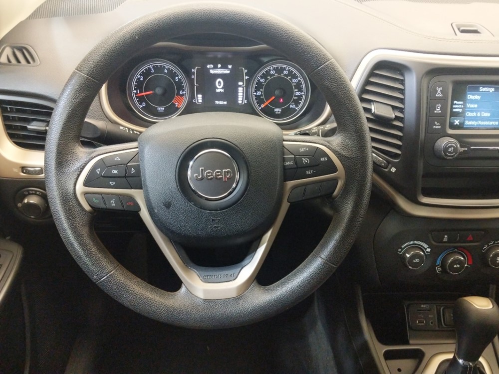2015 Jeep Cherokee - Driver Dash