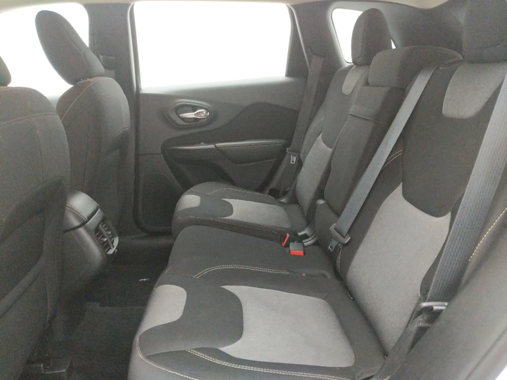 2015 Jeep Cherokee - Driver Rear Seat