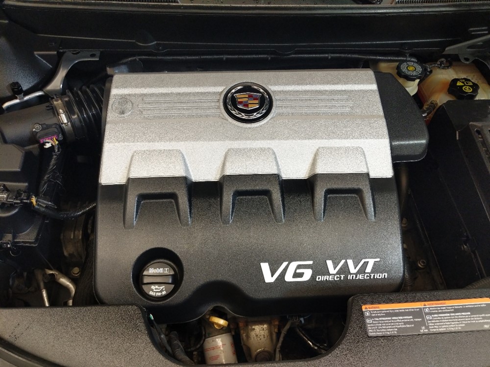 2010 Cadillac SRX - Engine