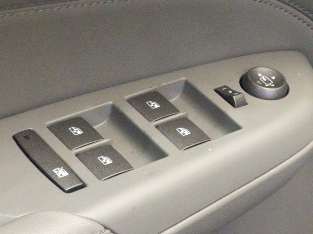 2010 Cadillac SRX - Driver Power Windows/Lock Control