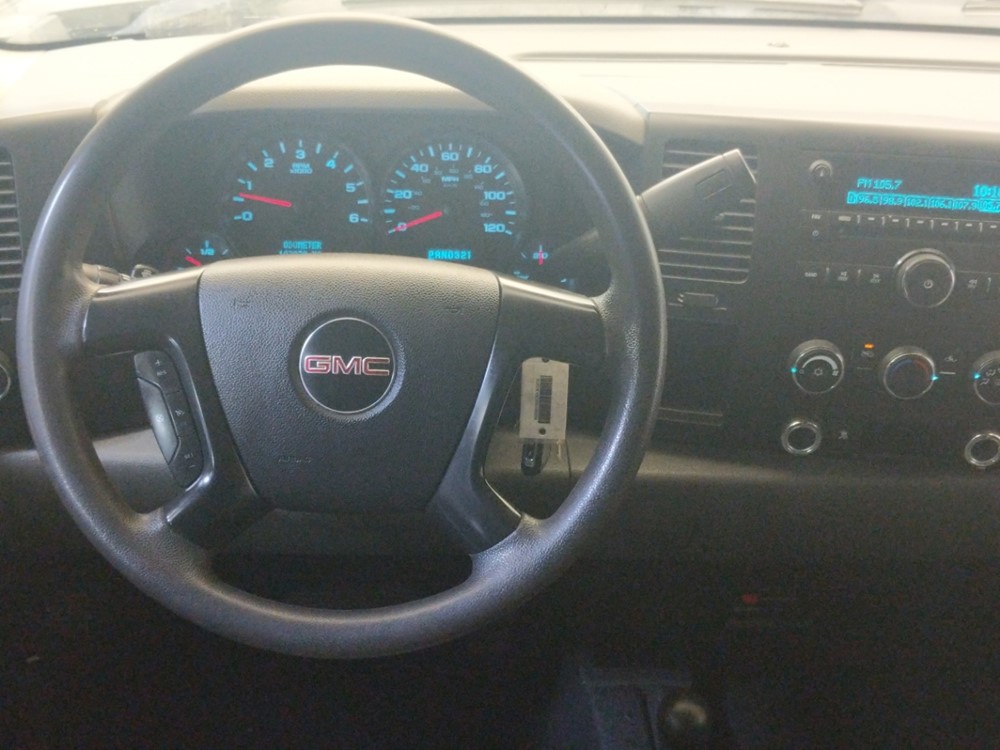 2009 GMC Sierra 1500 - Driver Dash
