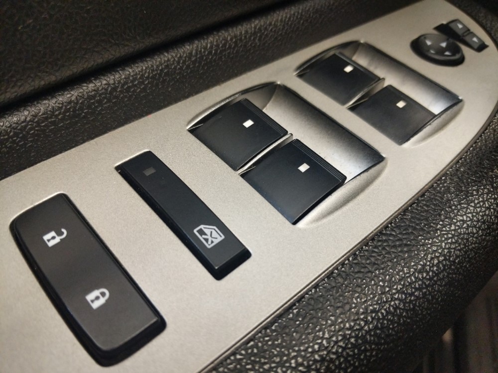 2009 GMC Sierra 1500 - Driver Power Windows/Lock Control