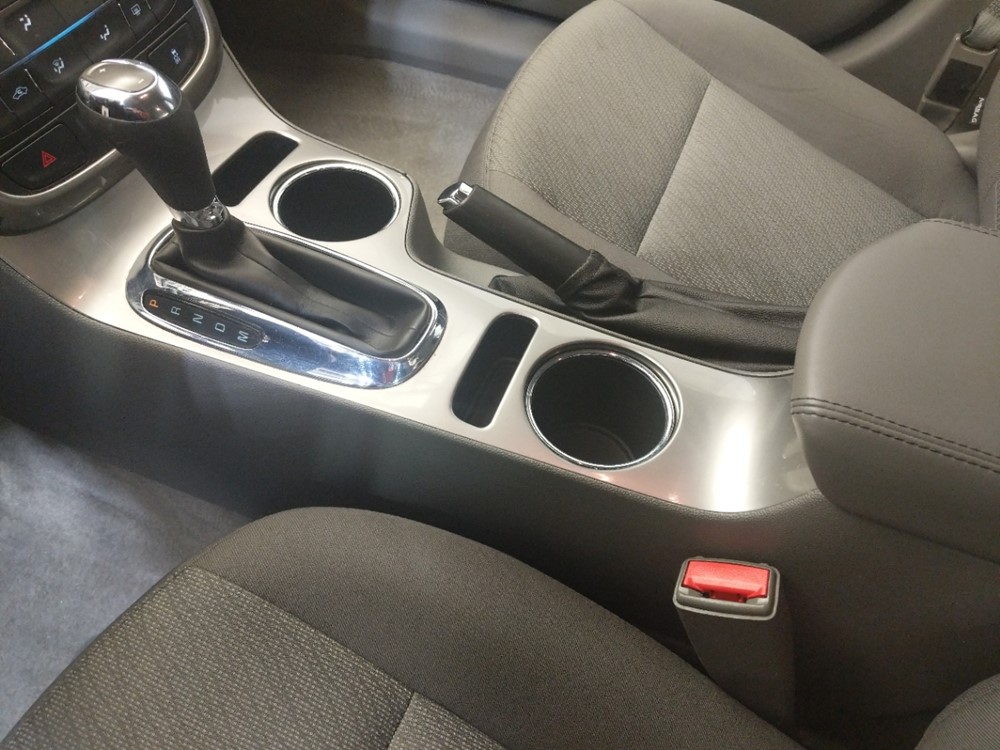 2015 Chevrolet Malibu - Center Console/Cup Holders