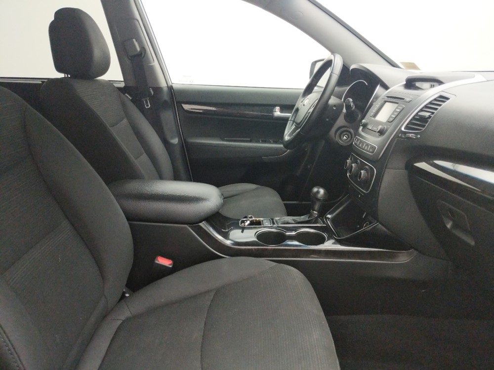2014 Kia Sorento - Passenger Front Seat