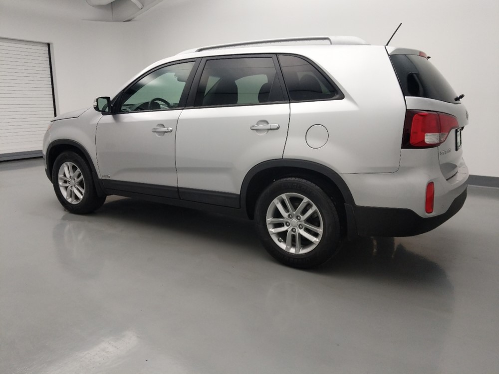 2014 Kia Sorento - Driver Rear Side