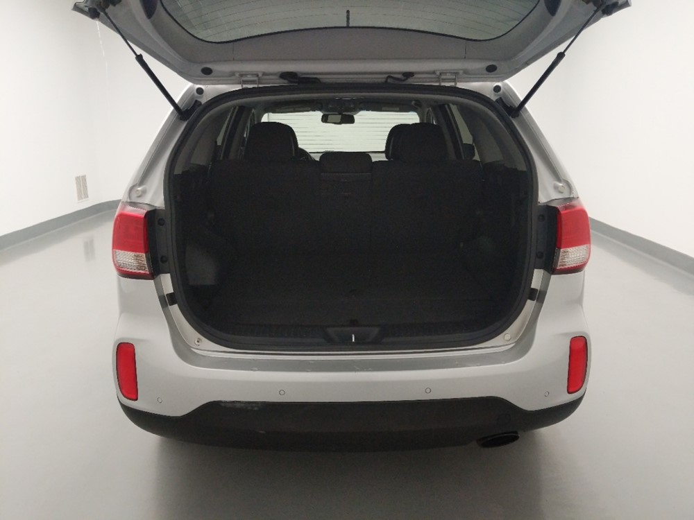 2014 Kia Sorento - Trunk