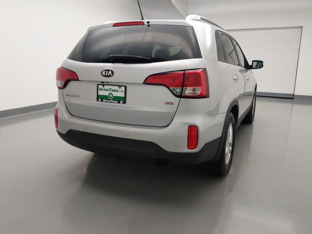 2014 Kia Sorento - Passenger Rear Trunk