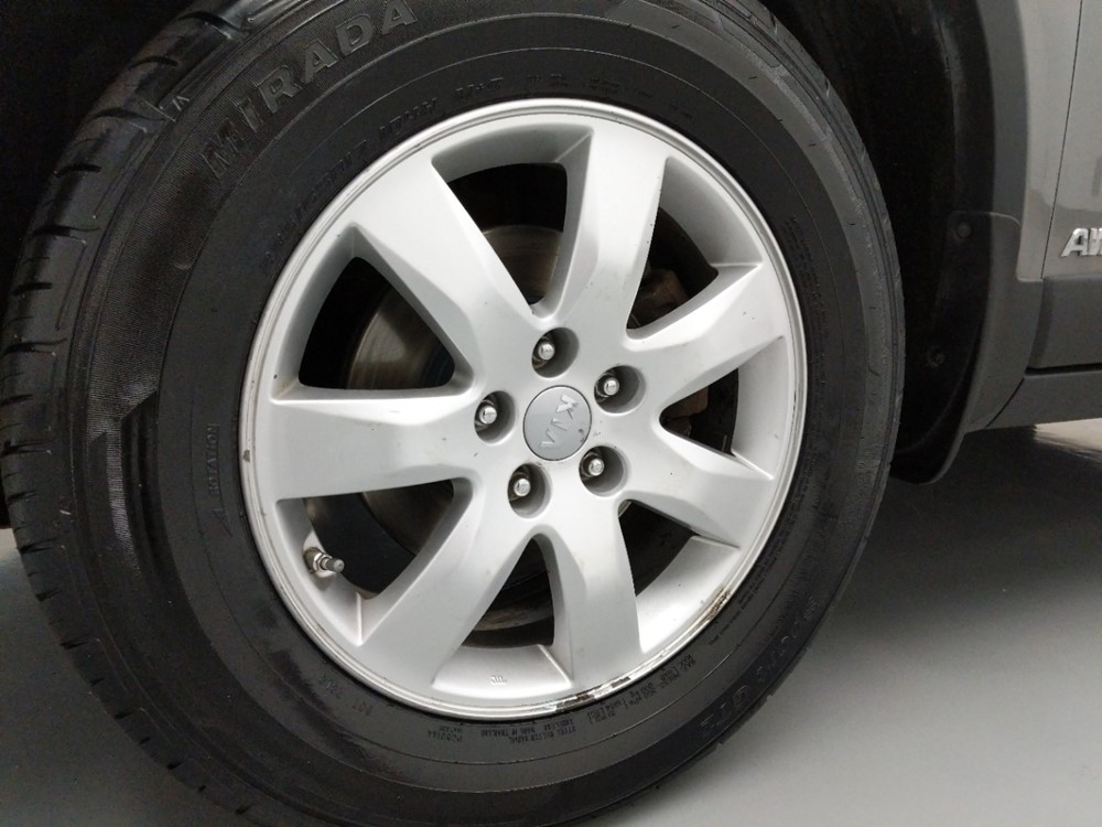2013 Kia Sorento - Wheel