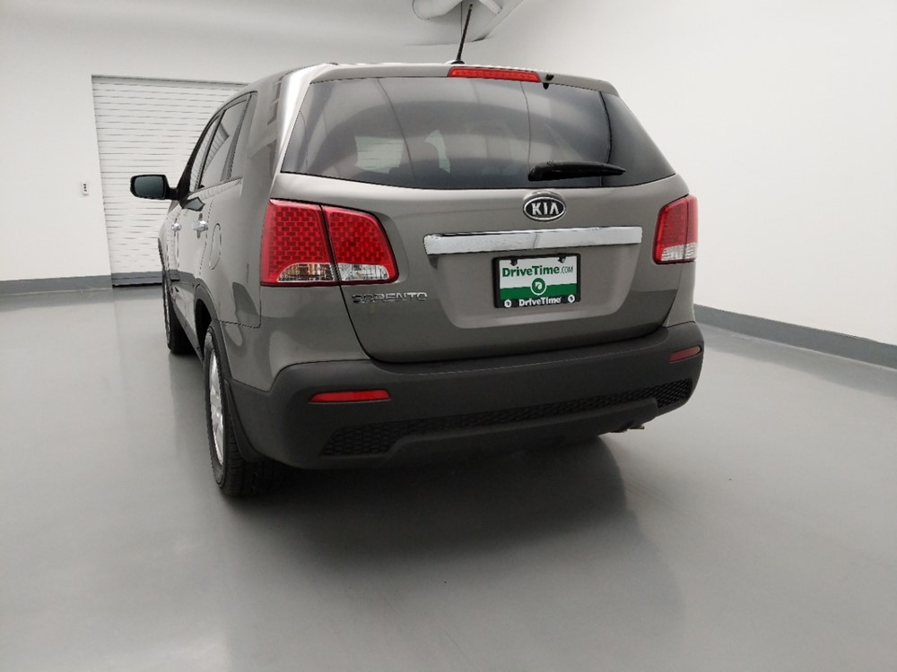 2013 Kia Sorento - Driver Rear Trunk