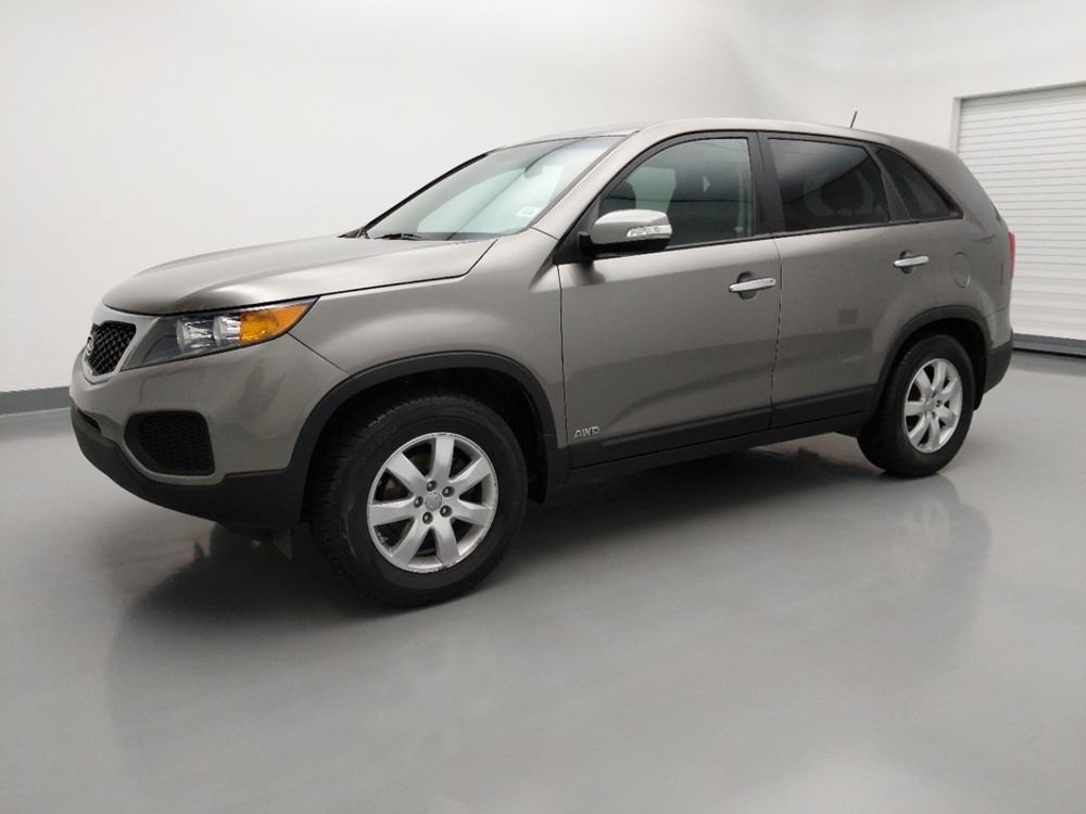 2013 Kia Sorento - Driver Front Side