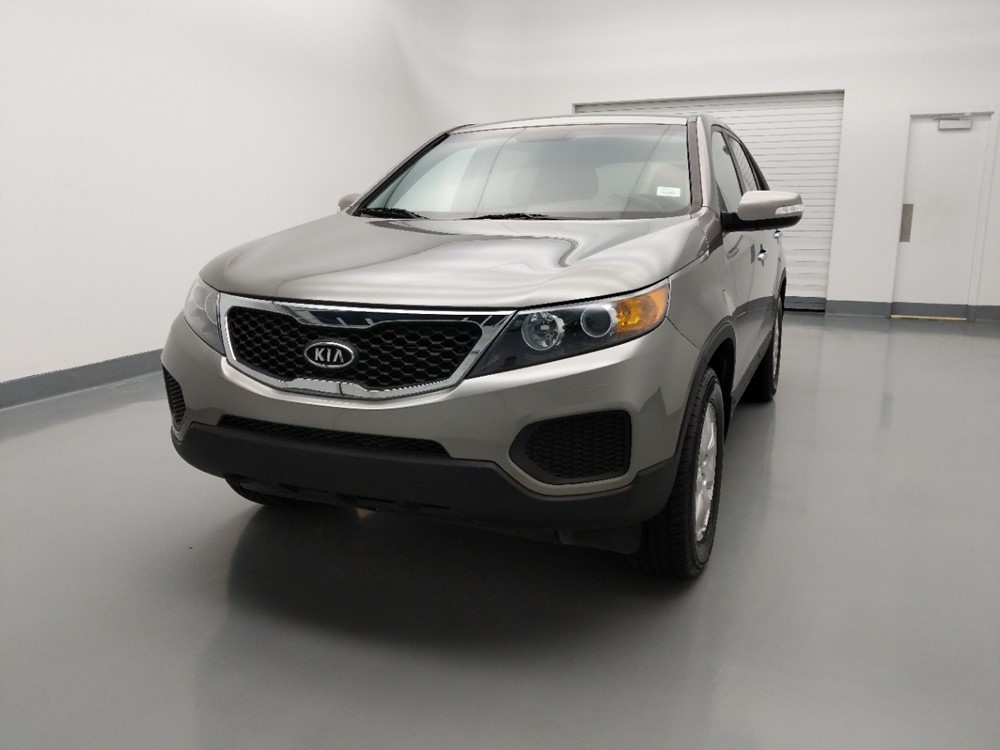 2013 Kia Sorento - Driver Front Hood