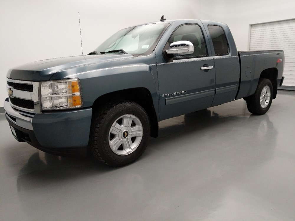2009 Chevrolet Silverado 1500 - Driver Front Side