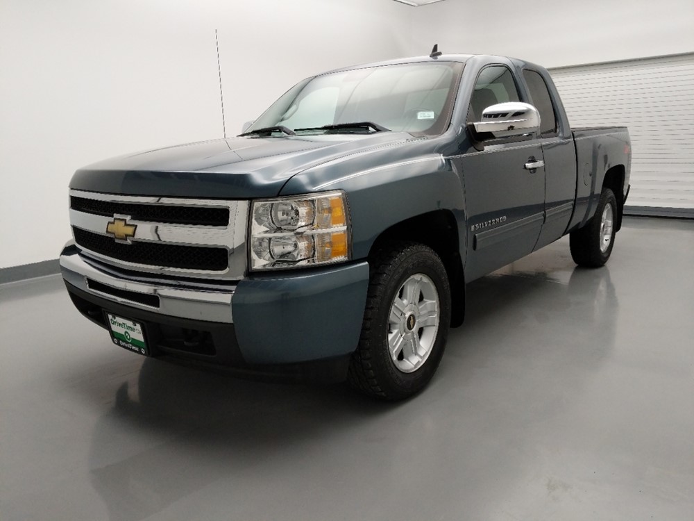2009 Chevrolet Silverado 1500 - Driver Front Bumper
