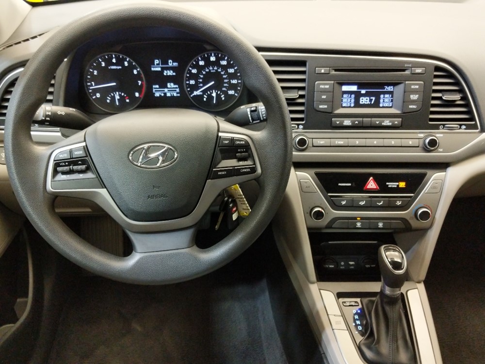 2017 Hyundai Elantra - Driver Dash