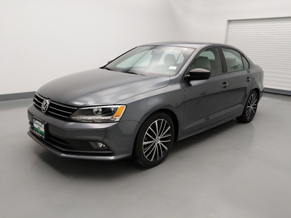 2016 Volkswagen Jetta - Driver Front Bumper
