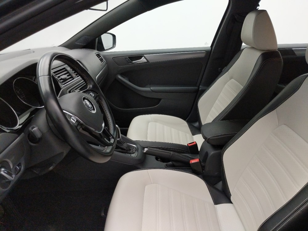 2016 Volkswagen Jetta - Driver Front Seat