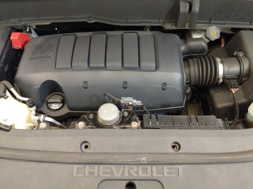 2011 Chevrolet Traverse - Engine