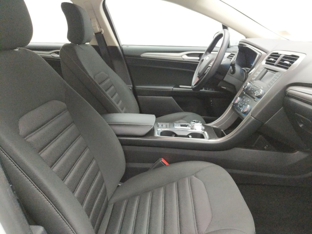 2017 Ford Fusion - Passenger Front Seat