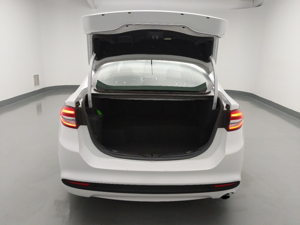 2017 Ford Fusion - Trunk