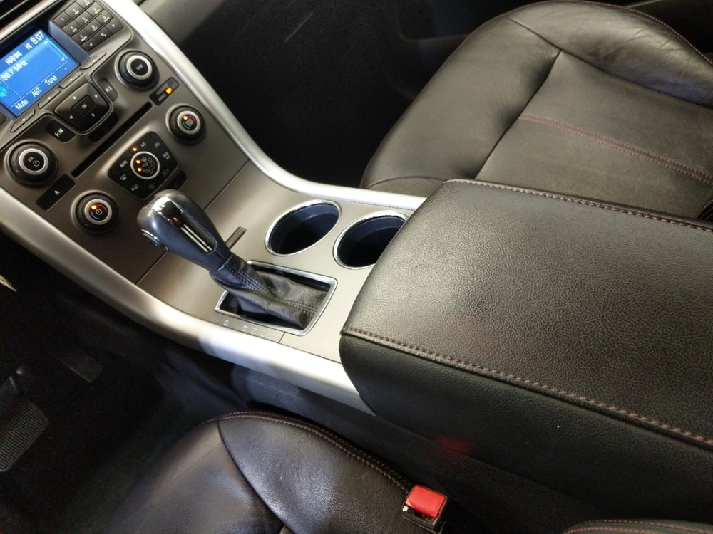 2013 Ford Edge - Center Console/Cup Holders