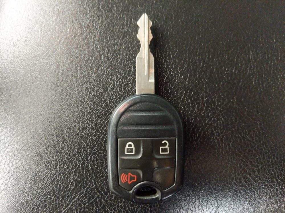 2013 Ford Edge - Keys