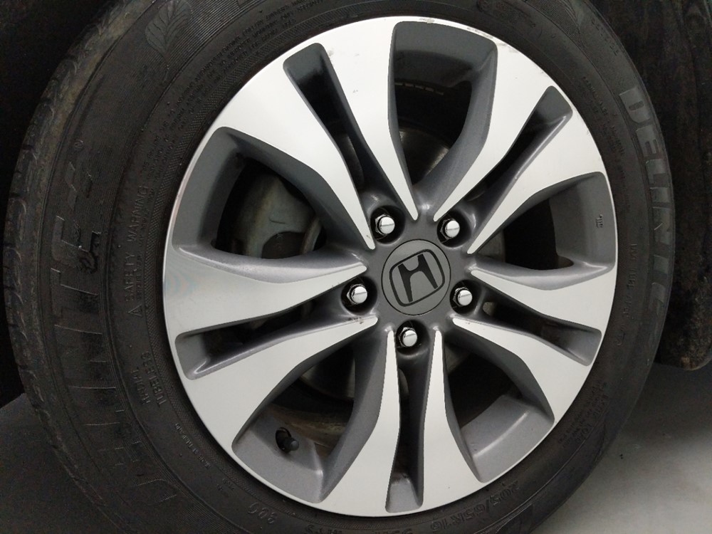 2015 Honda Accord - Wheel