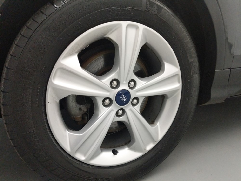 2016 Ford Escape - Wheel