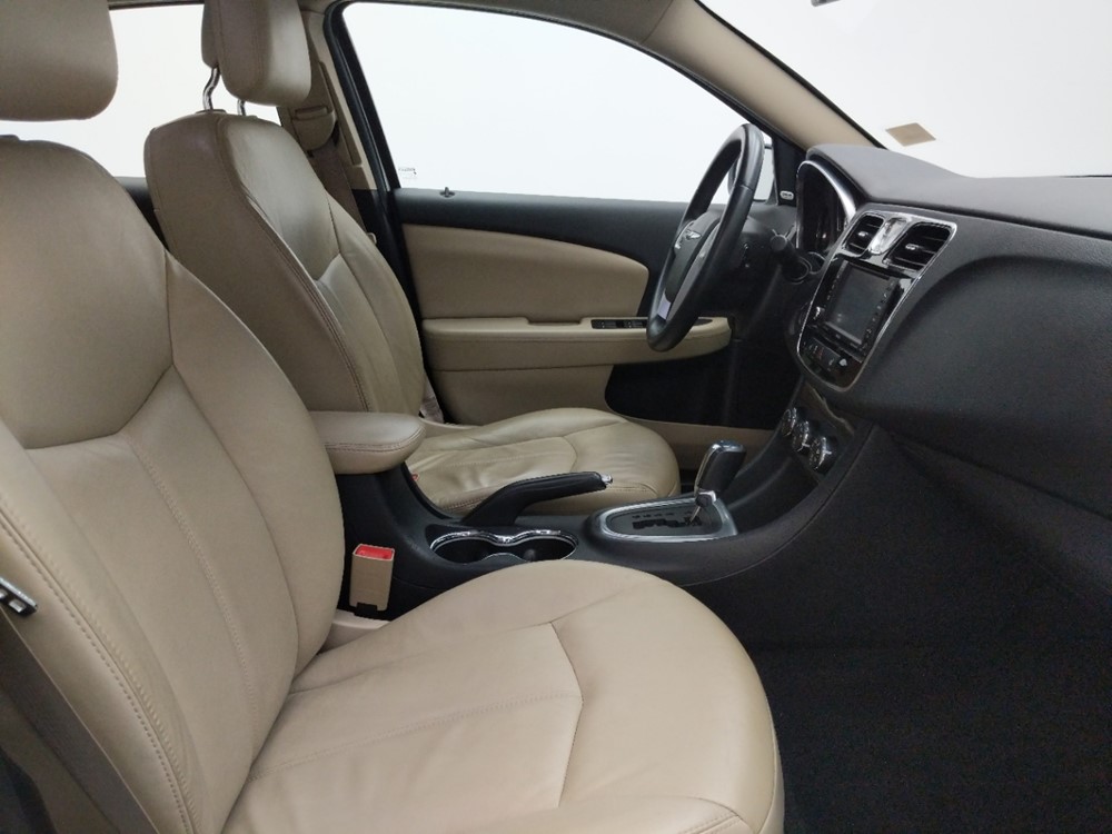 2013 Chrysler 200 - Passenger Front Seat