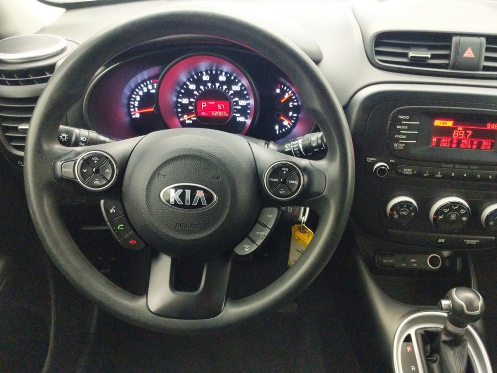 2016 Kia Soul - Driver Dash
