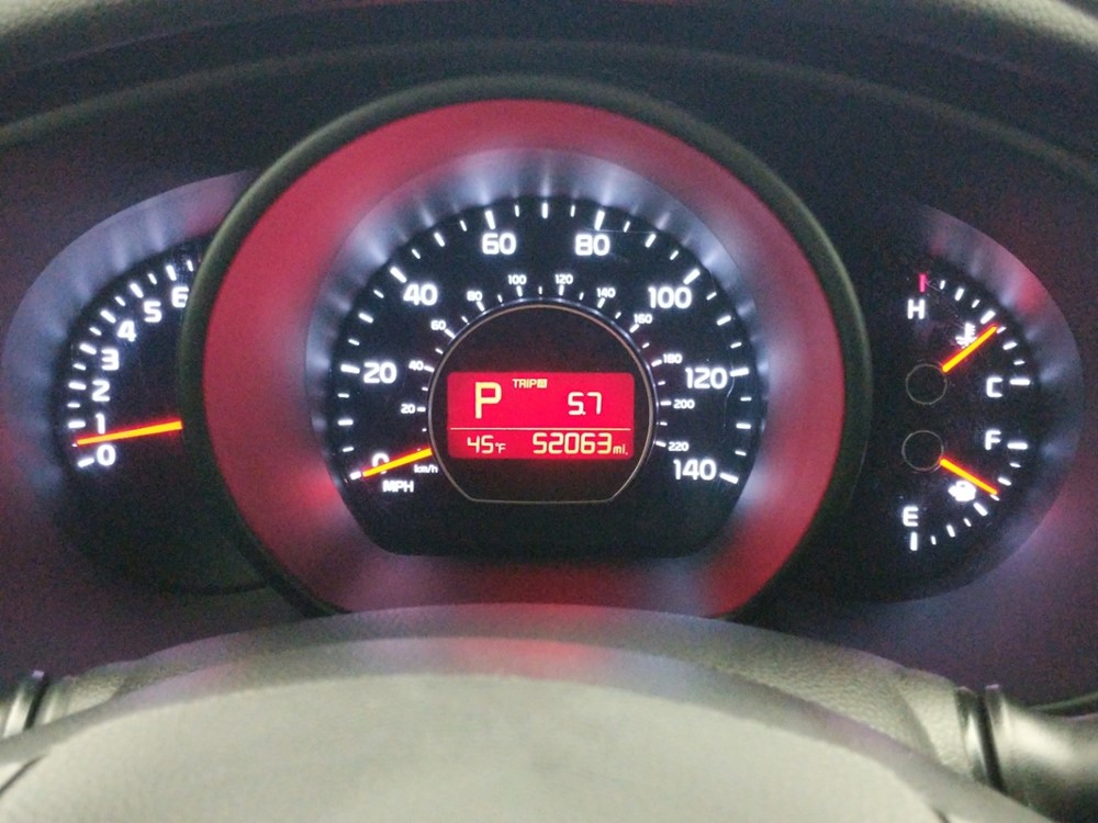 2016 Kia Soul - Odometer Close Up