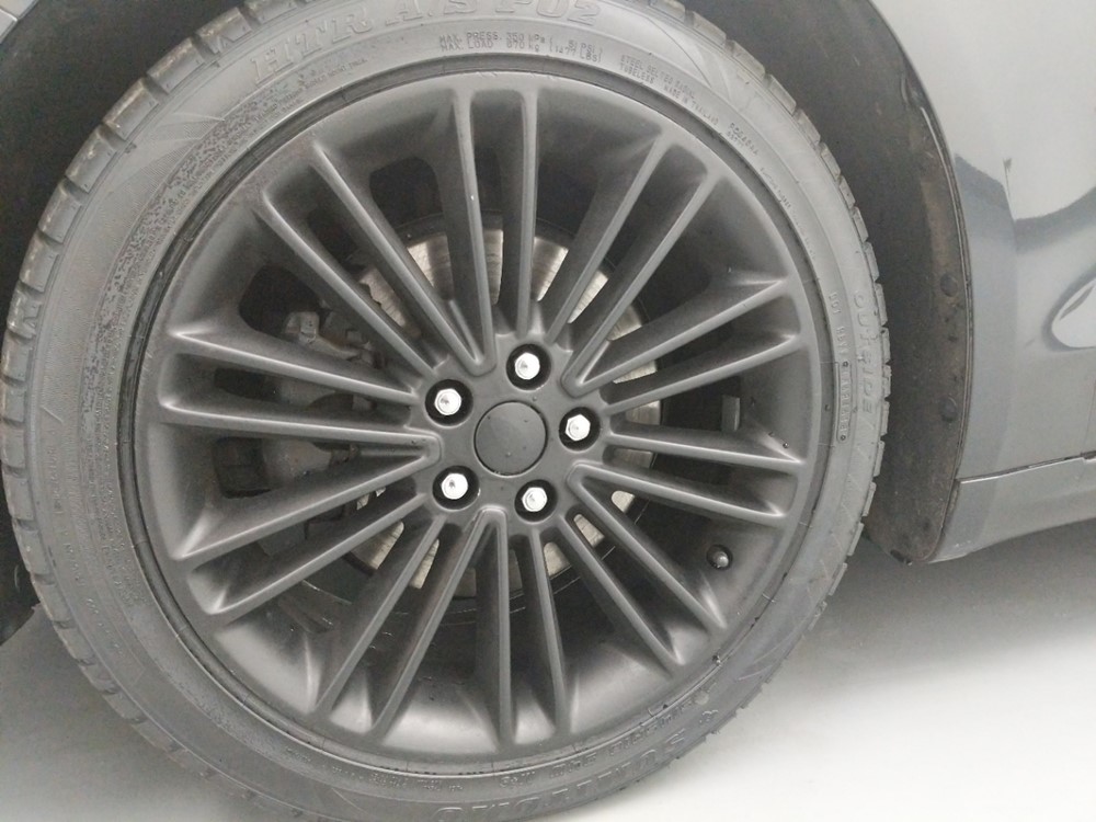 2013 Ford Fusion - Wheel