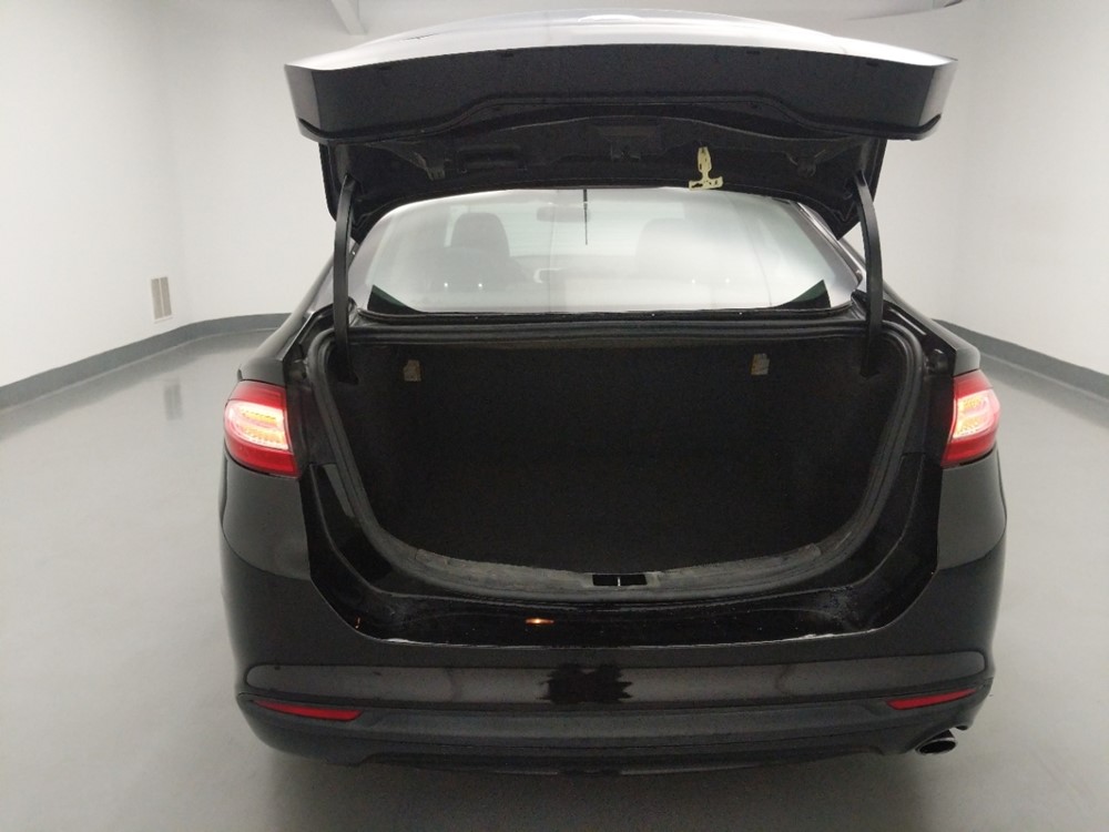2013 Ford Fusion - Trunk