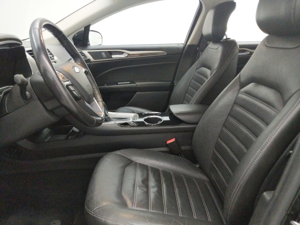 2013 Ford Fusion - Driver Front Seat