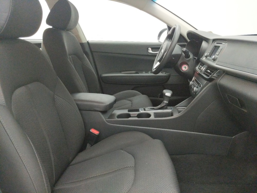 2017 Kia Optima - Passenger Front Seat