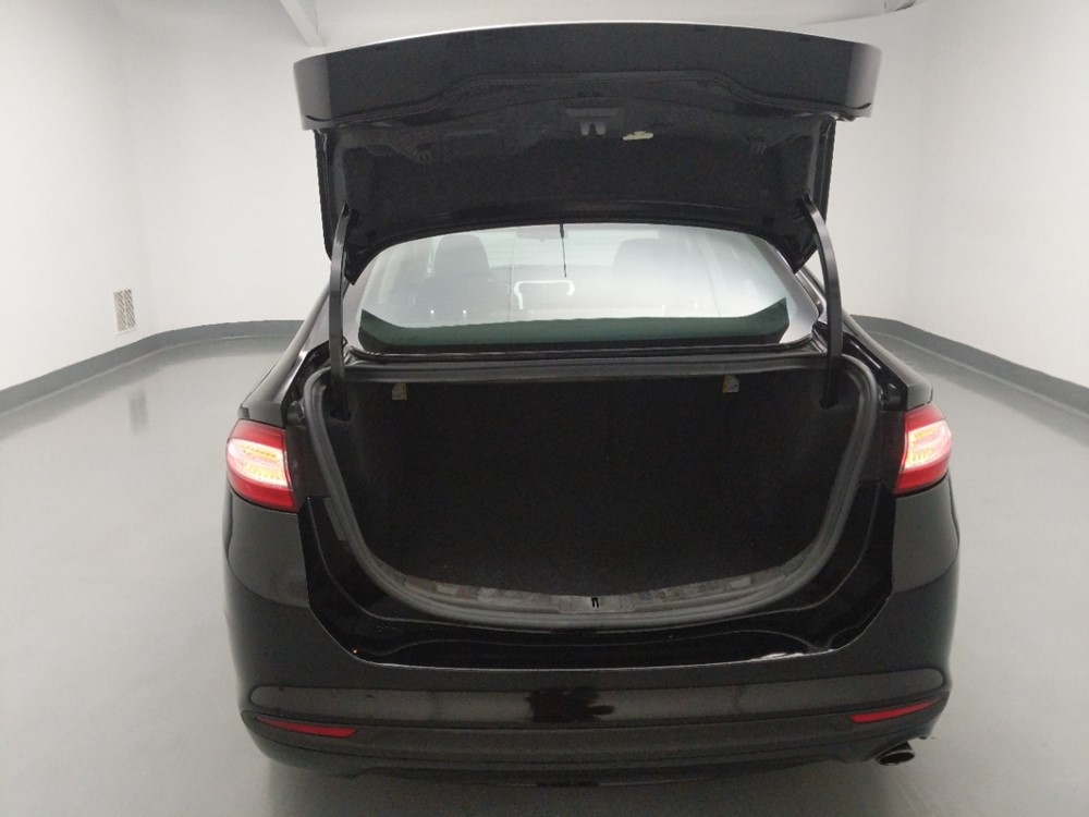 2016 Ford Fusion - Trunk