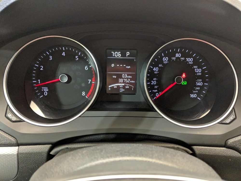 2017 Volkswagen Jetta - Odometer Close Up